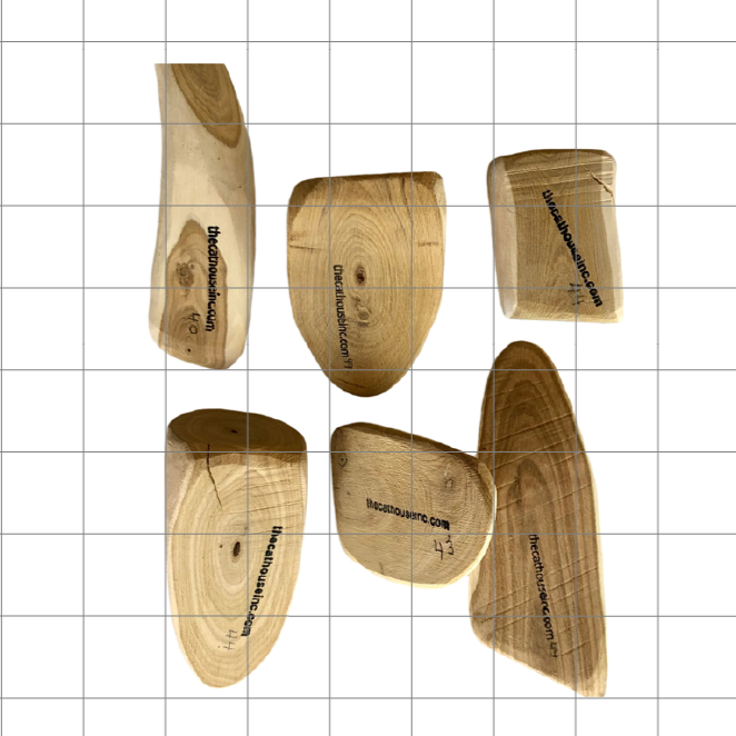 honeysuckle wood chunks of all different shapes and sizes within the 40-49g range, from 2.5" to 4.75", and everything in between