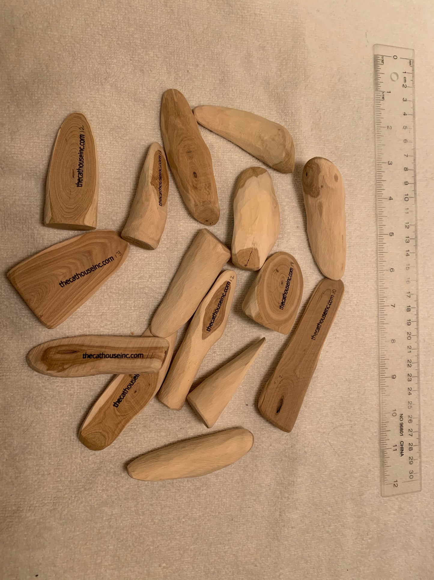 Honeysuckle Wood Chunk – 8-11g